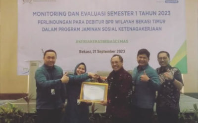 BPR Cakradana Raih Penghargaan Terbaik I dari BPJS Ketenagakerjaan Bekasi